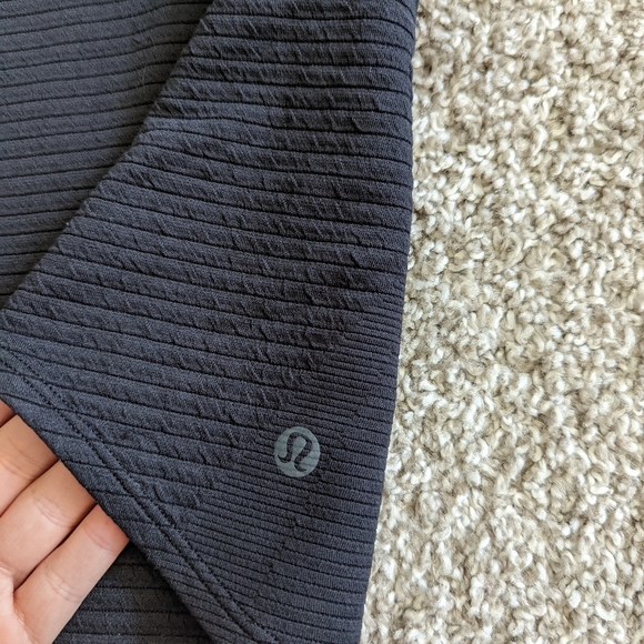 Lululemon Ventscape Half-Zip Long Sleeve - Picture 6 of 12